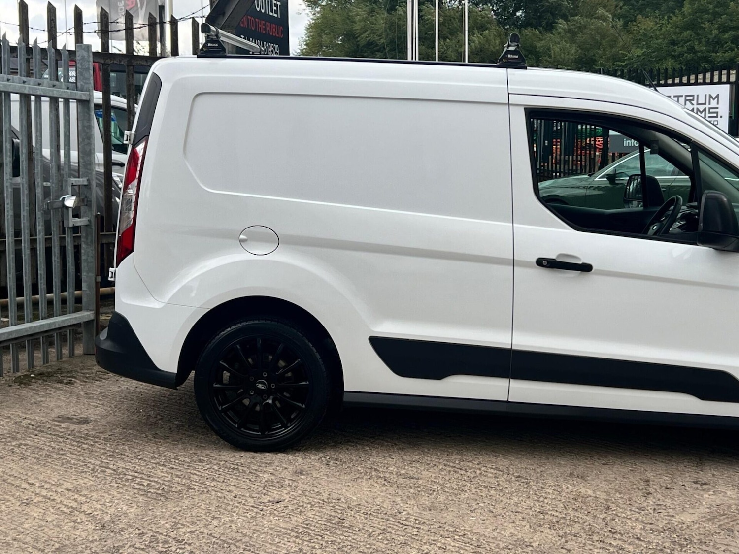 Used Ford Transit Connect 2018 for sale - 77249733: Photo 10