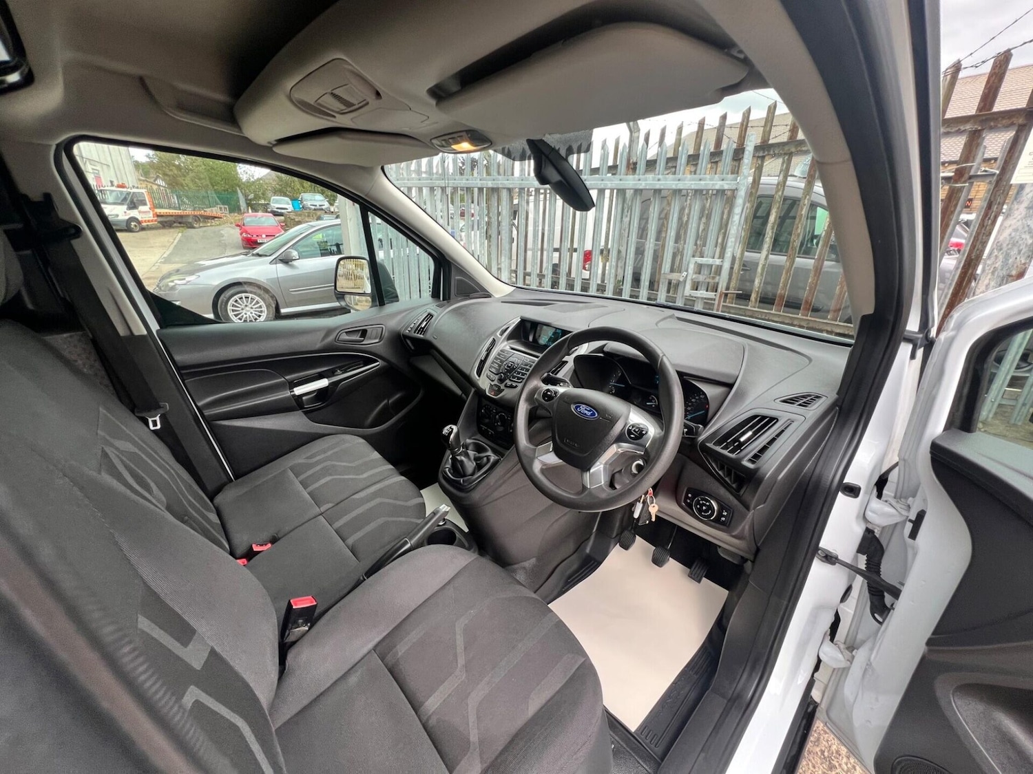 Used Ford Transit Connect 2018 for sale - 77249733: Photo 34