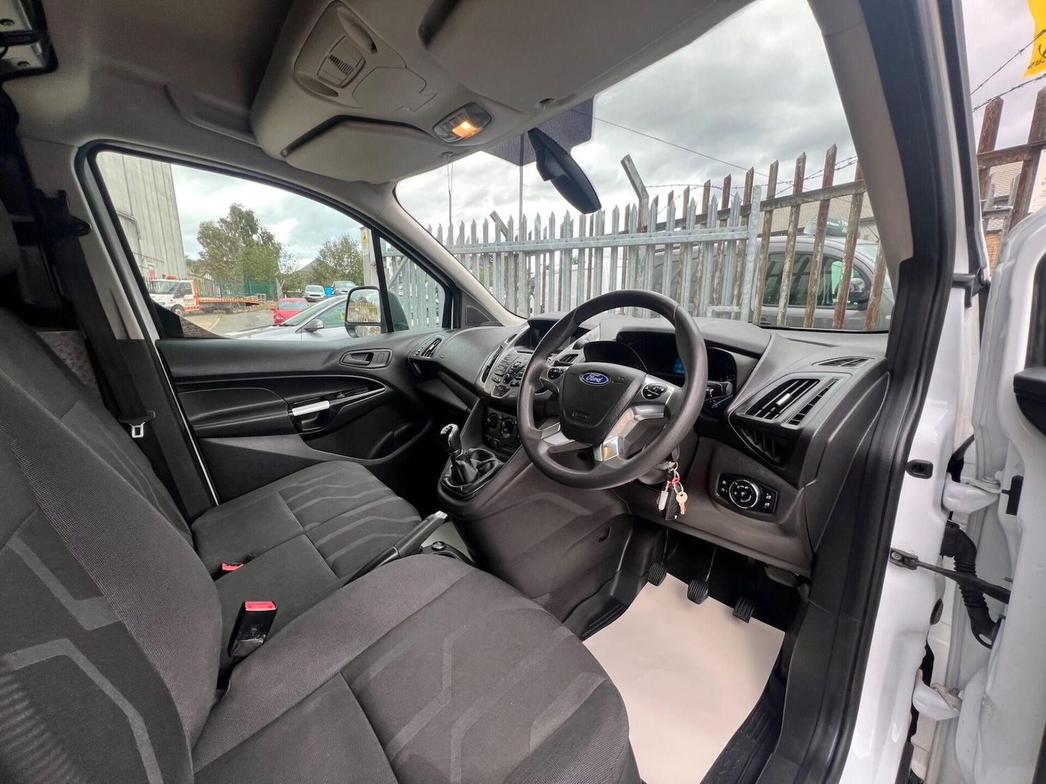 Used Ford Transit Connect 2018 for sale - 77249733: Photo 36