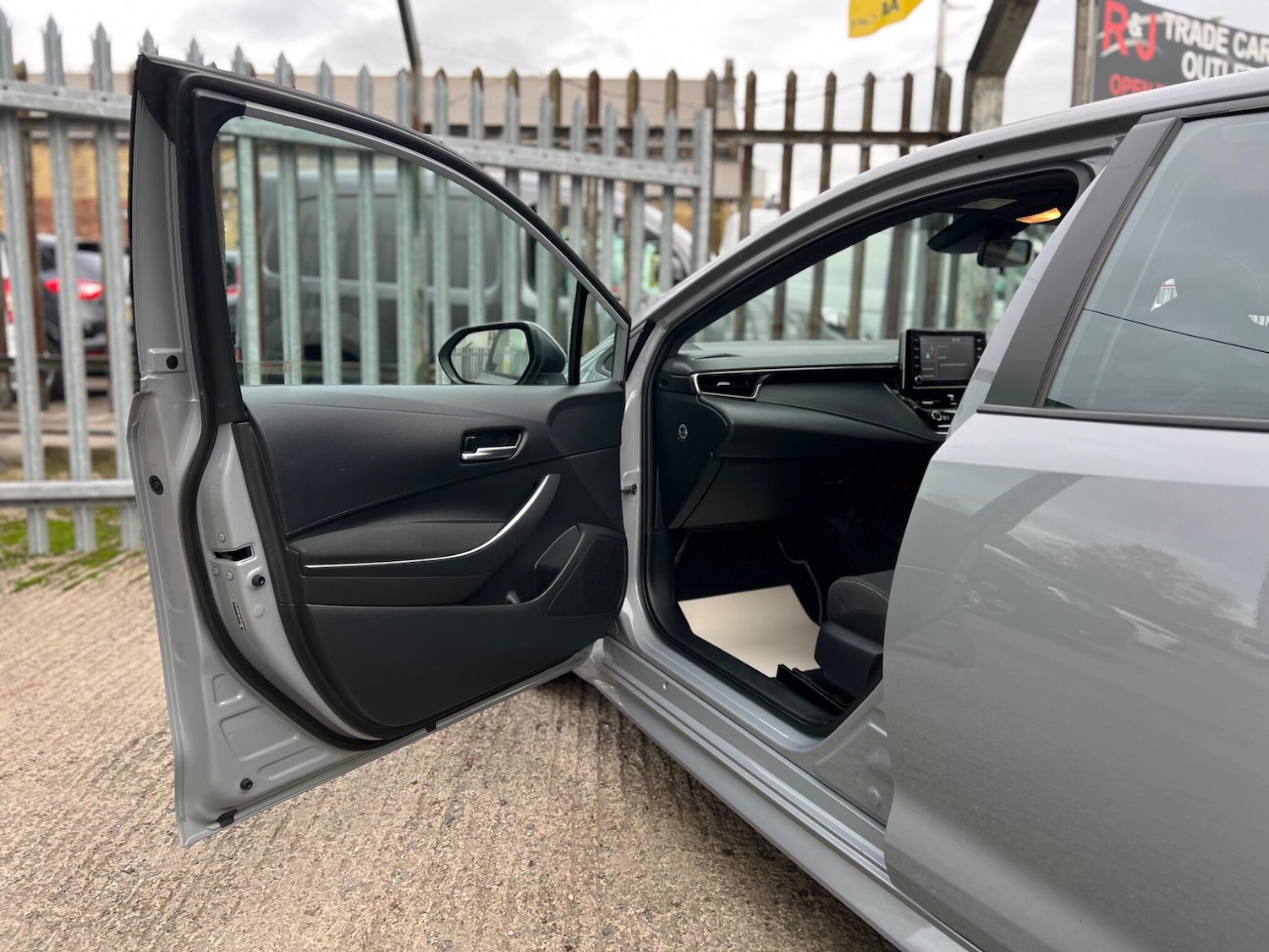 Used Toyota Corolla 2021 for sale - 76714797: Photo 60