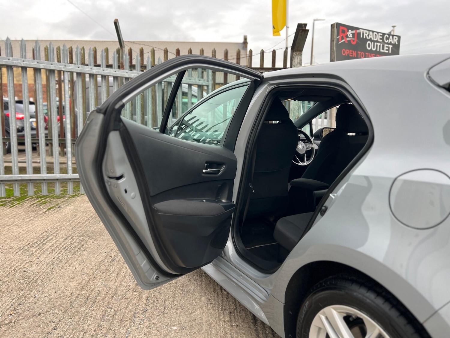 Used Toyota Corolla 2021 for sale - 76714797: Photo 65