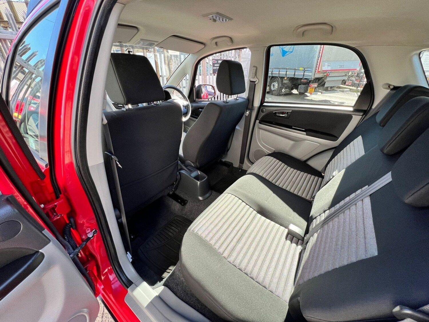 Used Suzuki SX4 2011 for sale - 78027300: Photo 57