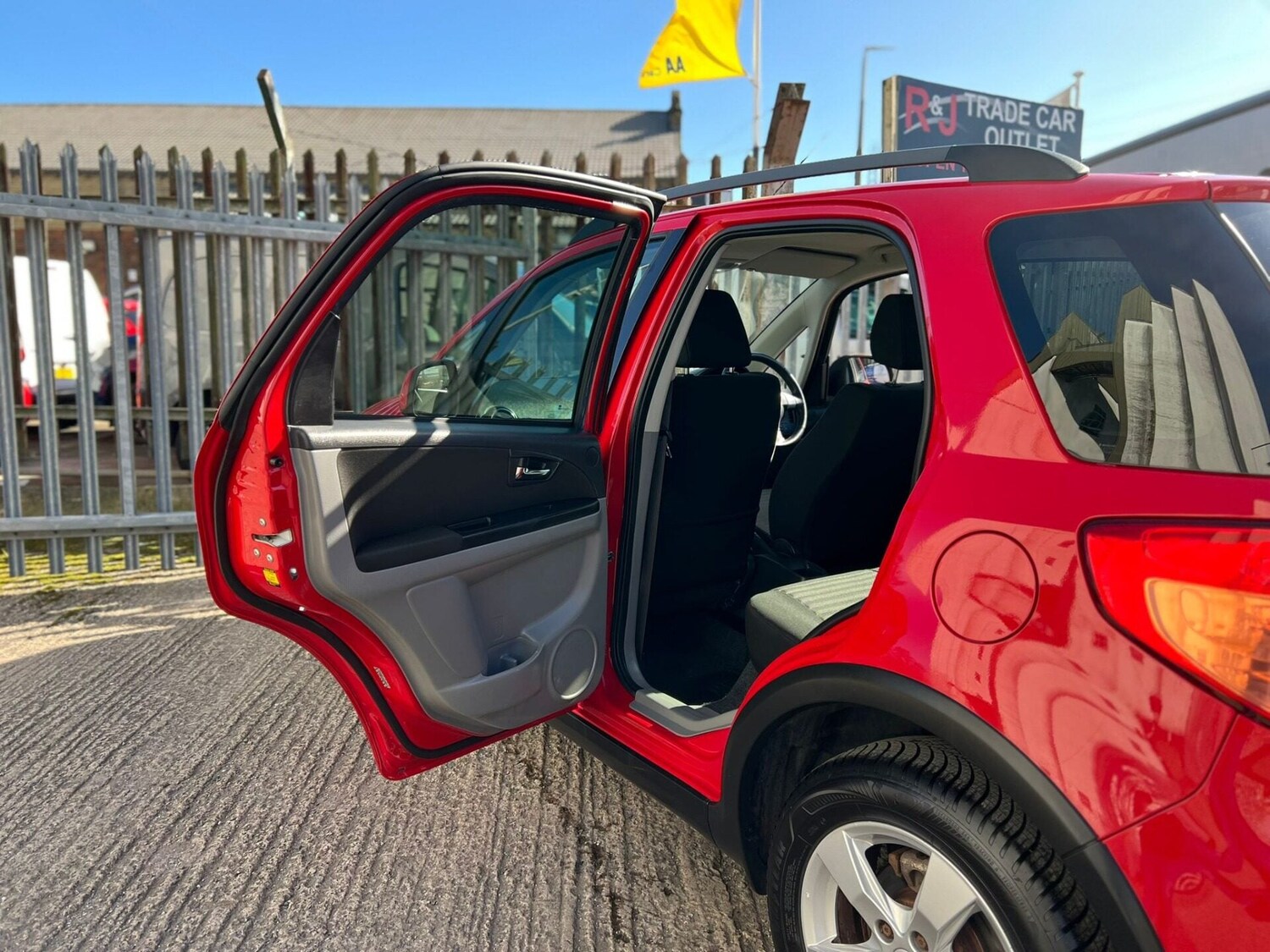 Used Suzuki SX4 2011 for sale - 78027300: Photo 61