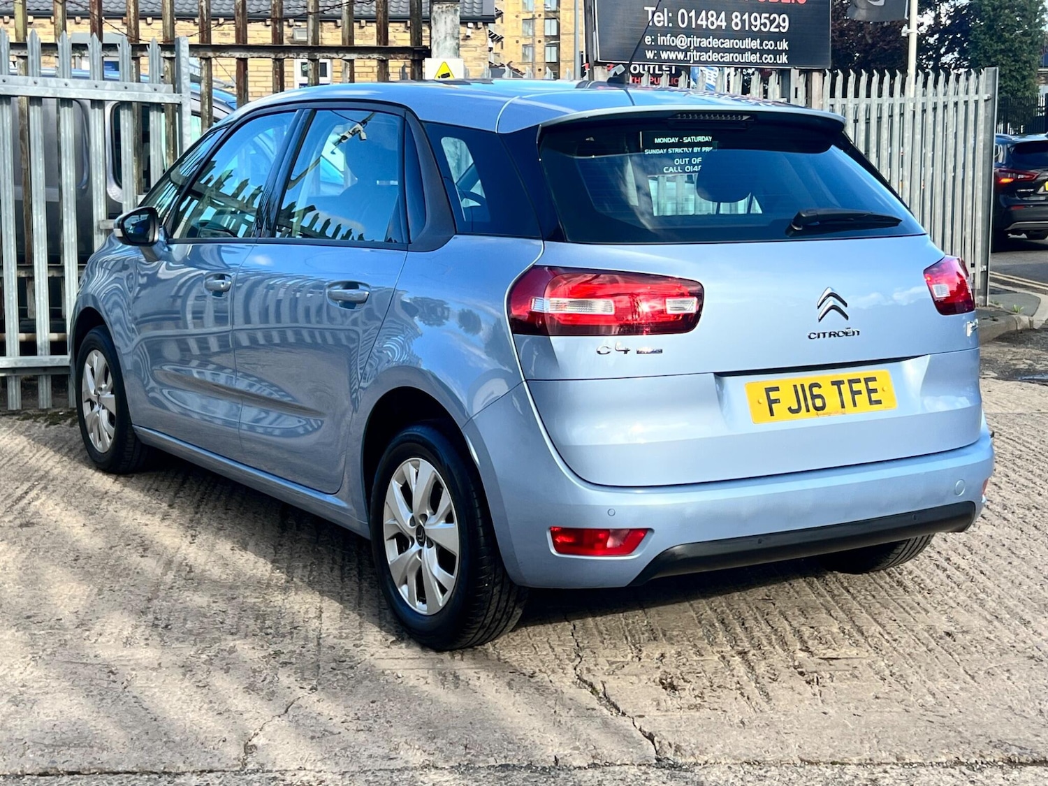 Used Citroen C4 Picasso 2016 for sale - 76457183: Photo 18