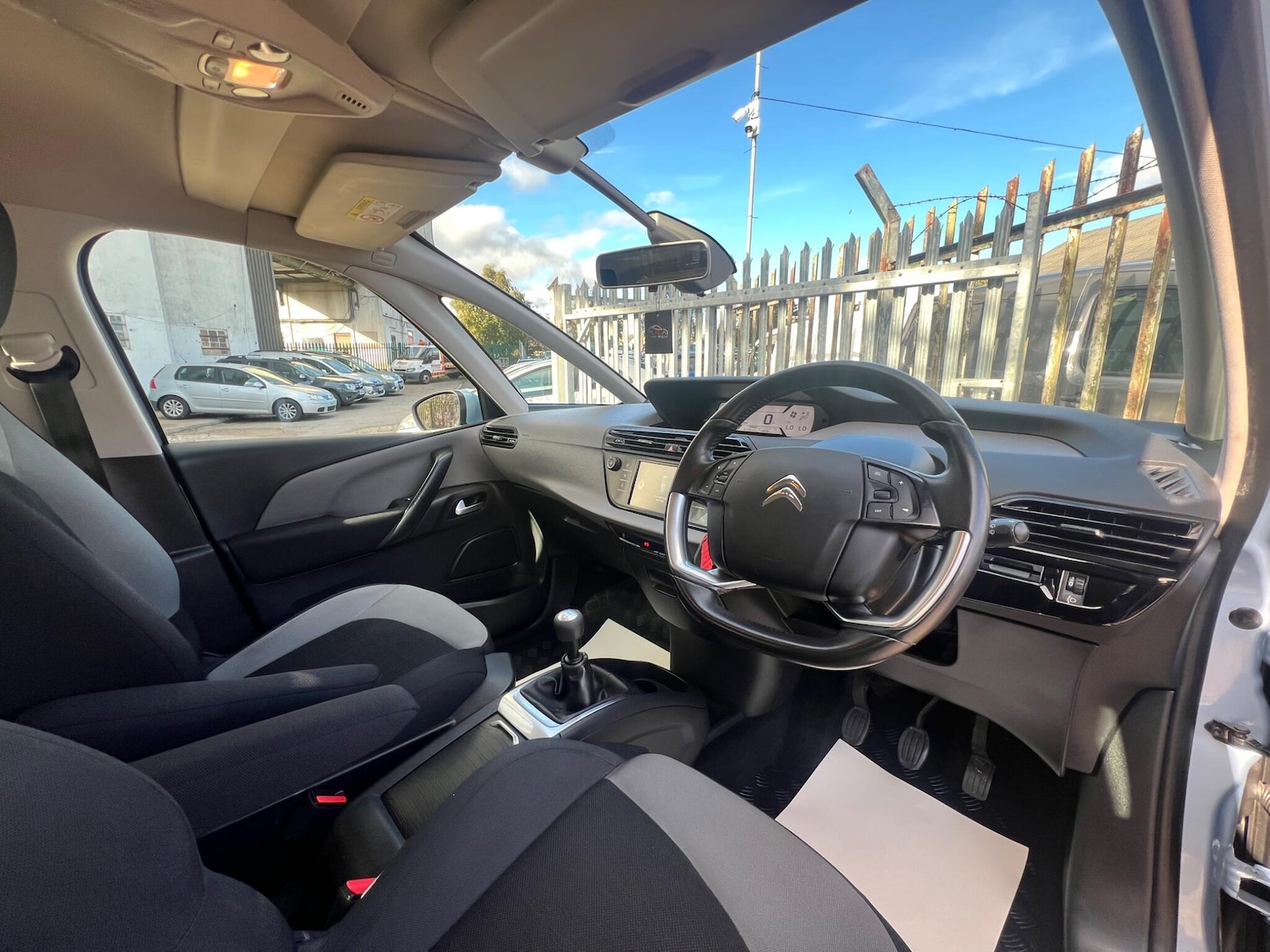 Used Citroen C4 Picasso 2016 for sale - 76457183: Photo 32