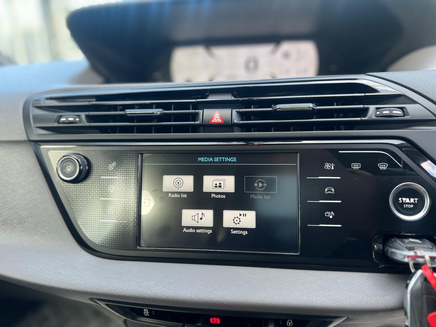 Used Citroen C4 Picasso 2016 for sale - 76457183: Photo 40