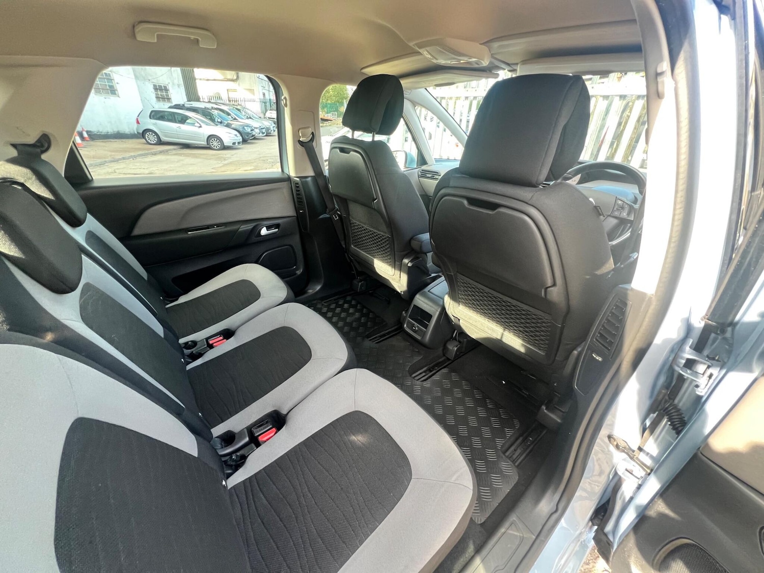 Used Citroen C4 Picasso 2016 for sale - 76457183: Photo 49