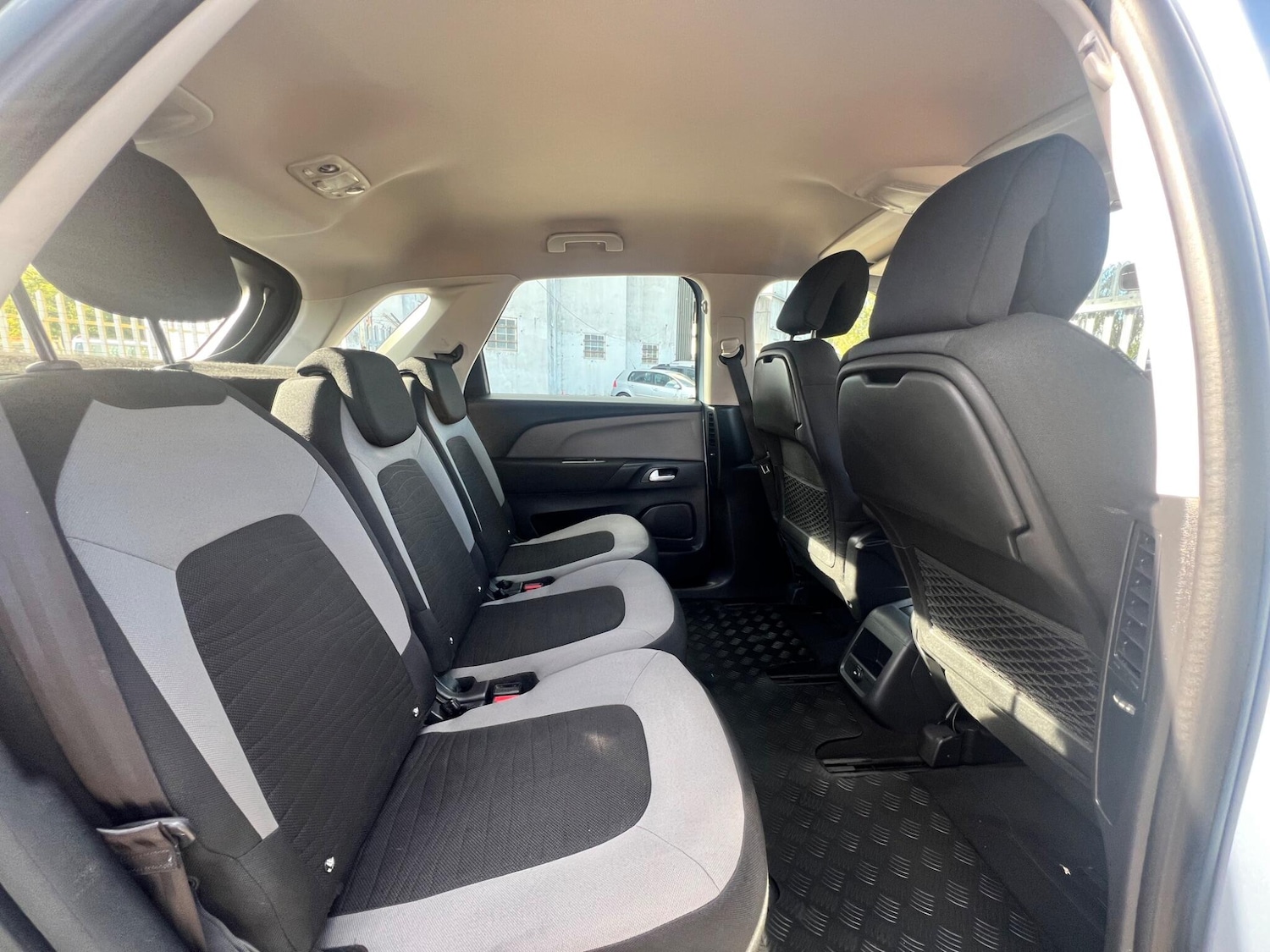 Used Citroen C4 Picasso 2016 for sale - 76457183: Photo 51