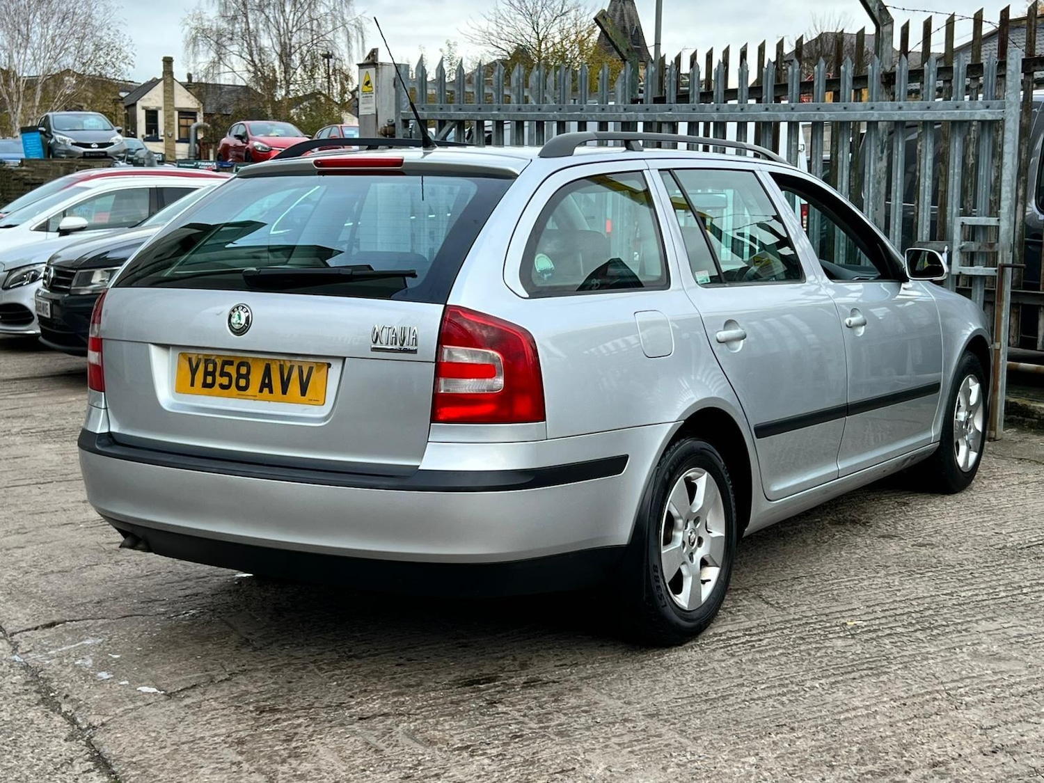 Used Skoda Octavia 2009 for sale - 76714463: Photo 19