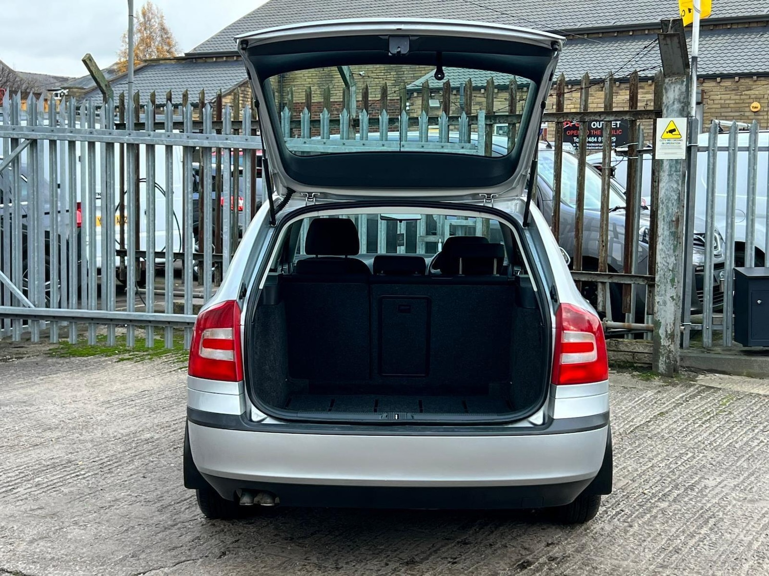 Used Skoda Octavia 2009 for sale - 76714463: Photo 24