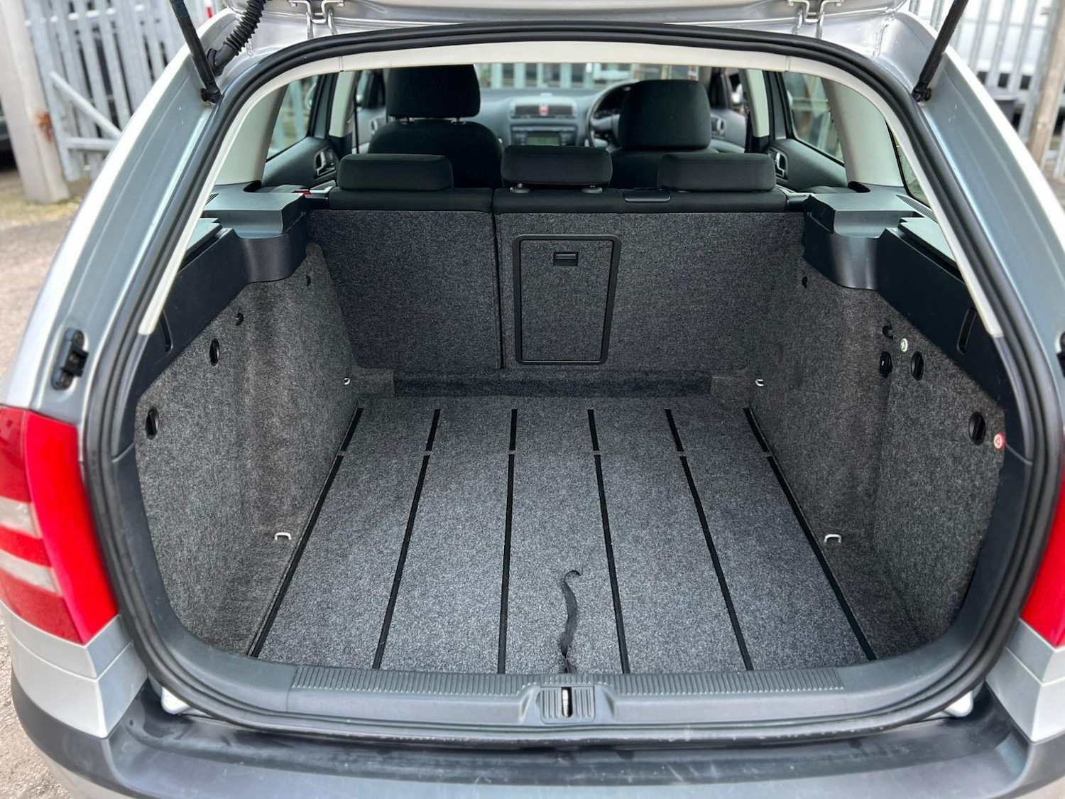 Used Skoda Octavia 2009 for sale - 76714463: Photo 25