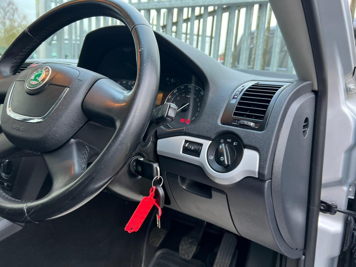 Used Skoda Octavia 2009 for sale - 76714463: Photo 35