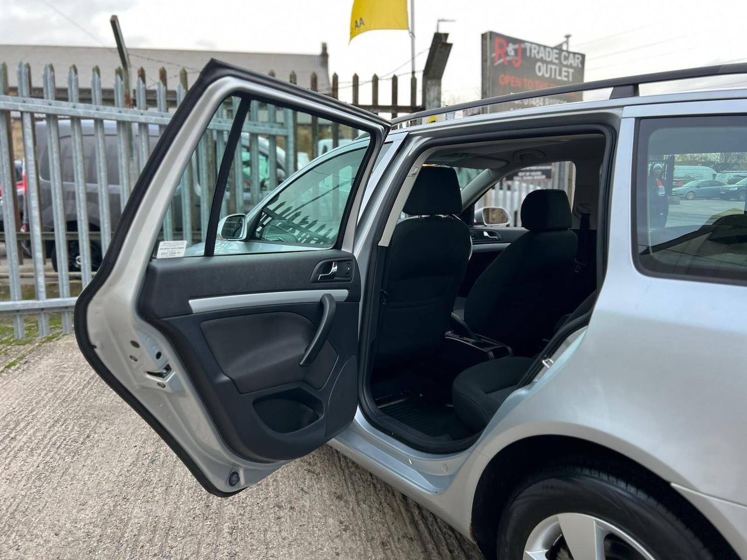 Used Skoda Octavia 2009 for sale - 76714463: Photo 58