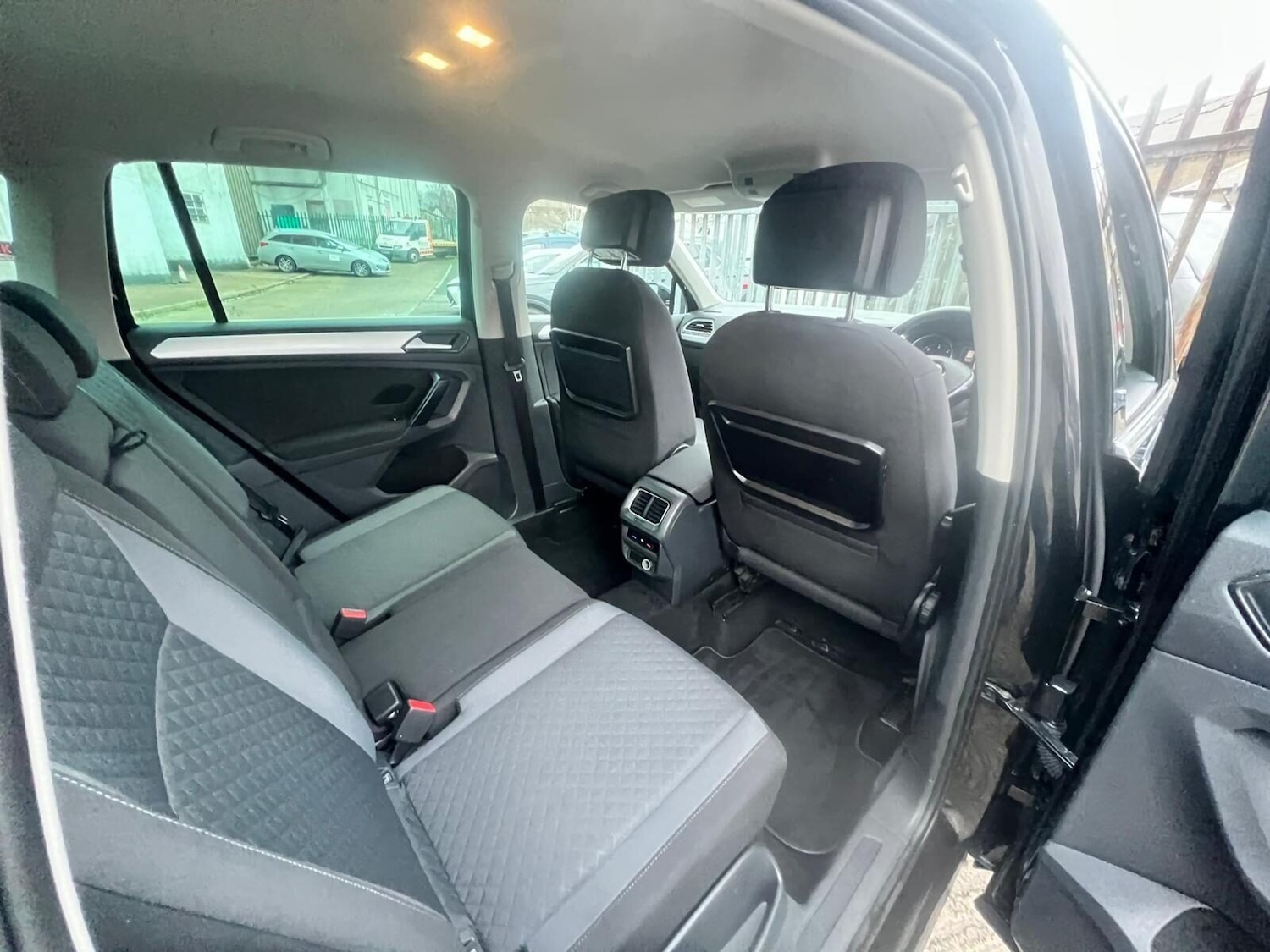 Used Volkswagen Tiguan 2017 for sale - 77249756: Photo 49