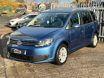 Used Volkswagen Touran 2014 for sale - 79683473: Photo