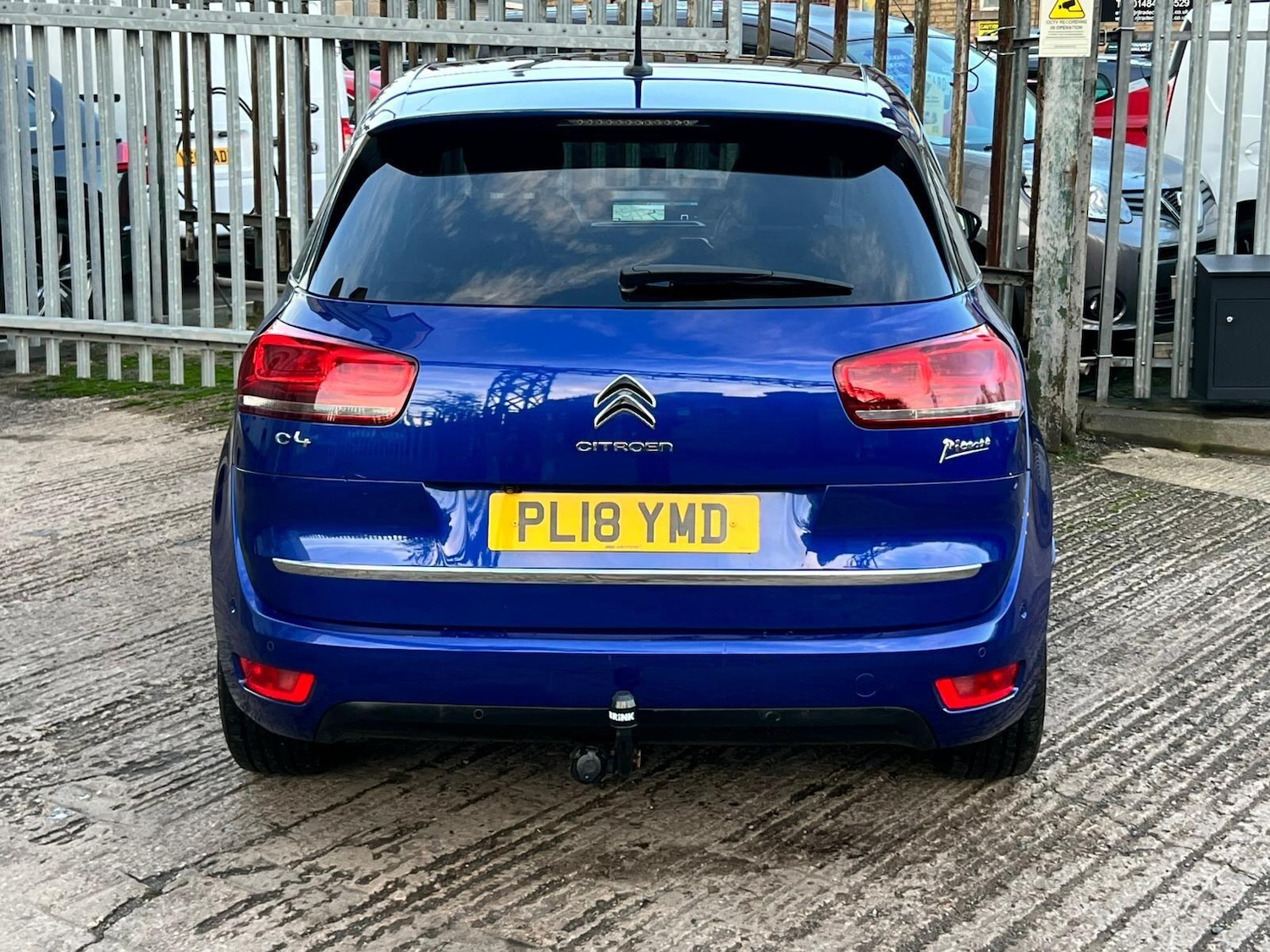 Used Citroen C4 Picasso 2018 for sale - 76976438: Photo 24