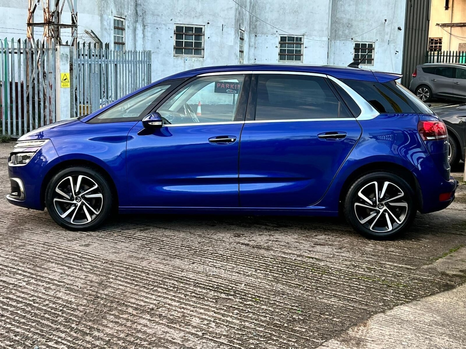 Used Citroen C4 Picasso 2018 for sale - 77249753: Photo 19