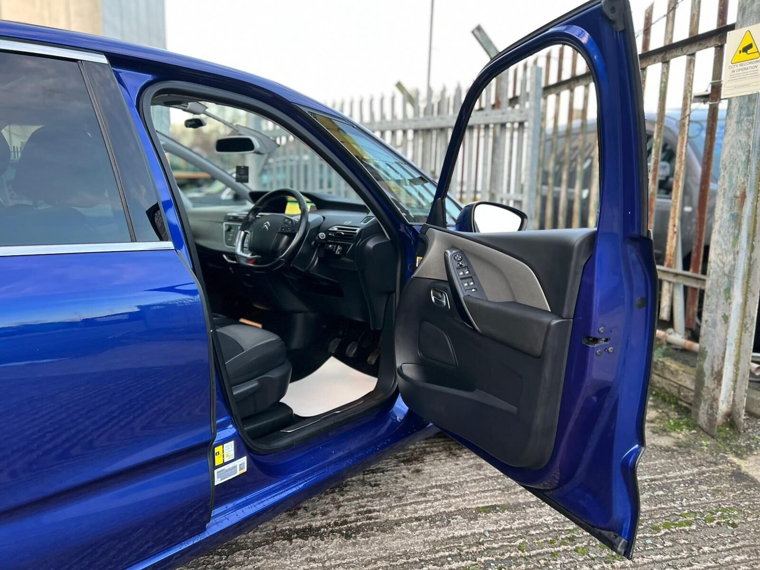 Used Citroen C4 Picasso 2018 for sale - 77249753: Photo 51