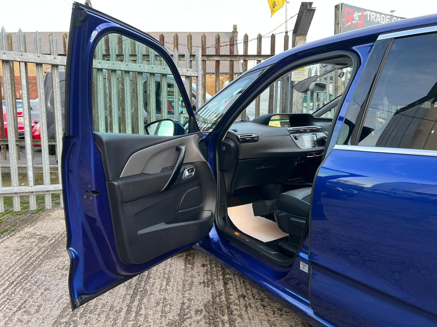 Used Citroen C4 Picasso 2018 for sale - 77249753: Photo 64