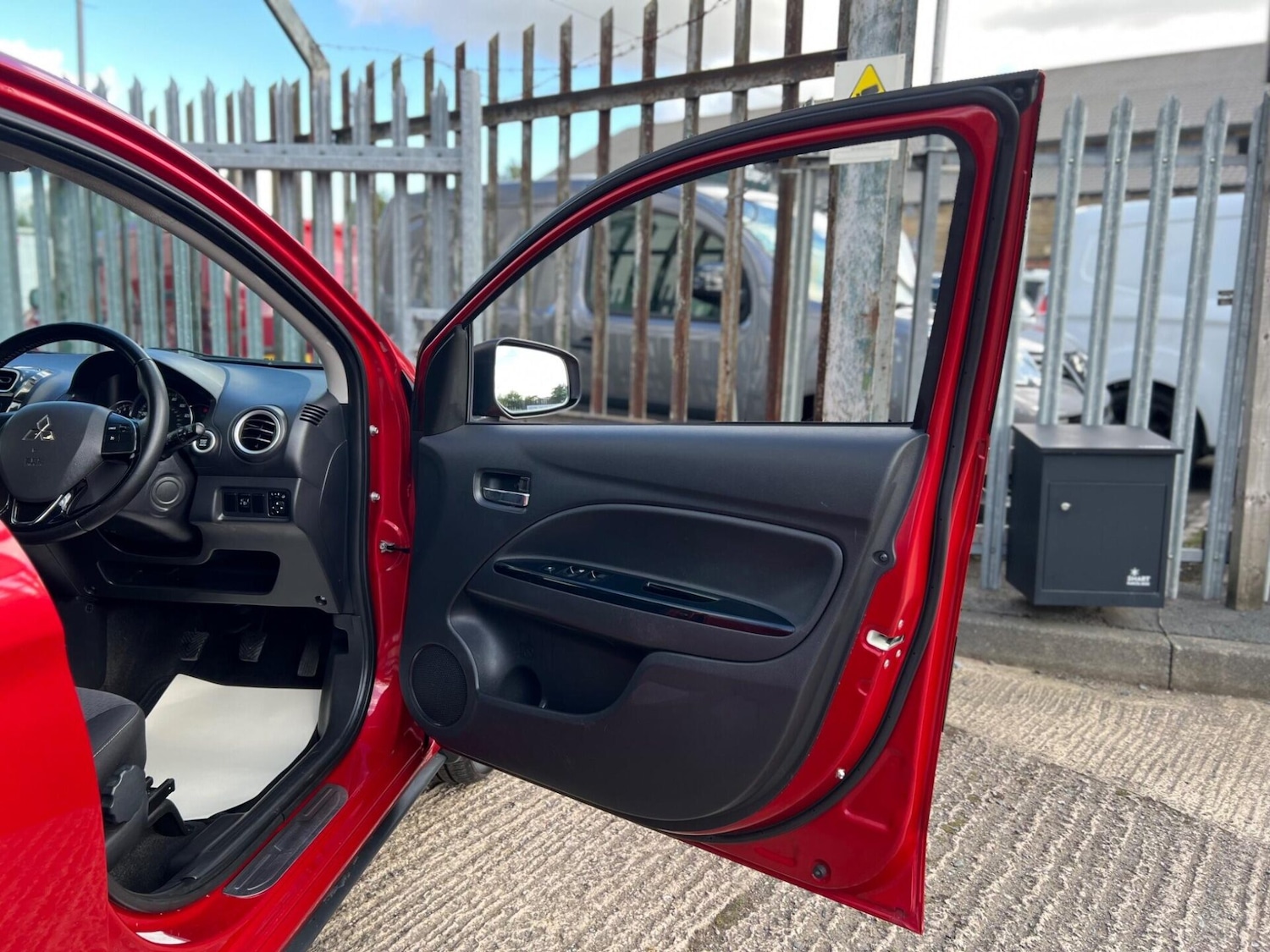 Used Mitsubishi Mirage 2016 for sale - 77249762: Photo 43