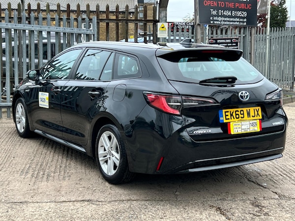 Used Toyota Corolla 2019 for sale - 76326246: Photo 11