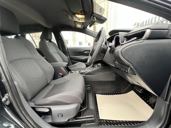 Used Toyota Corolla 2019 for sale - 76326246: Photo 29