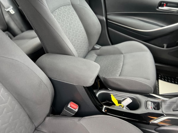 Used Toyota Corolla 2019 for sale - 76326246: Photo 32