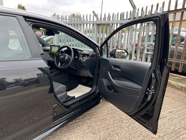 Used Toyota Corolla 2019 for sale - 76326246: Photo 45