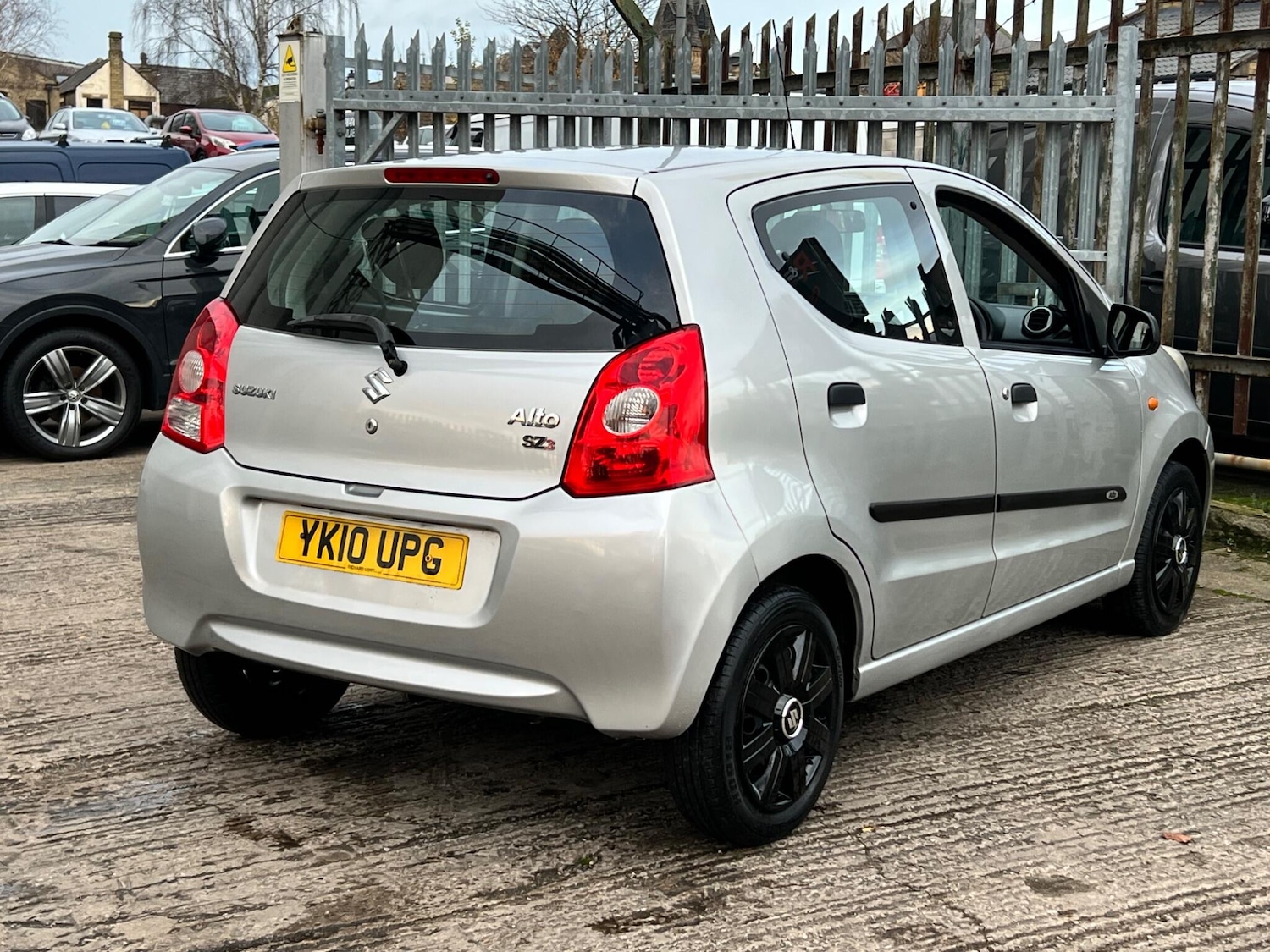 Used Suzuki Alto 2010 for sale - 76952365: Photo 10