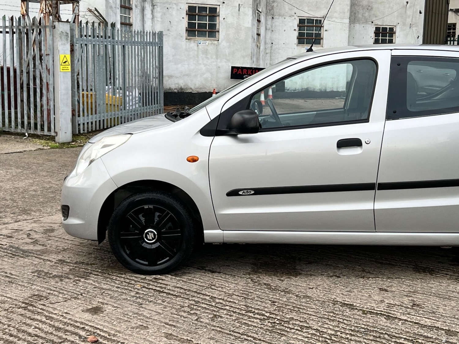 Used Suzuki Alto 2010 for sale - 76952365: Photo 18