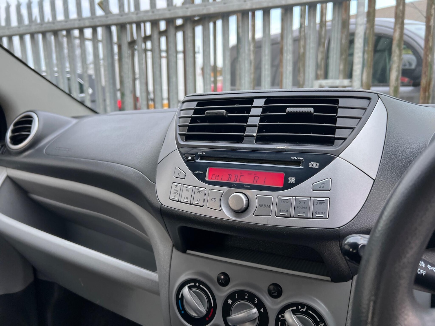 Used Suzuki Alto 2010 for sale - 76952365: Photo 38