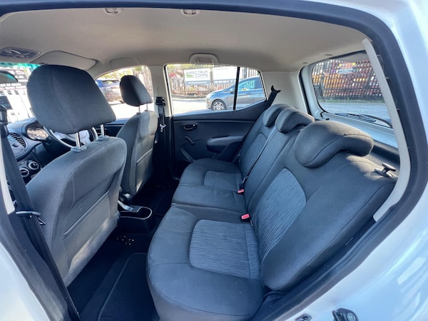 Used Hyundai i10 2013 for sale - 76031845: Photo 56