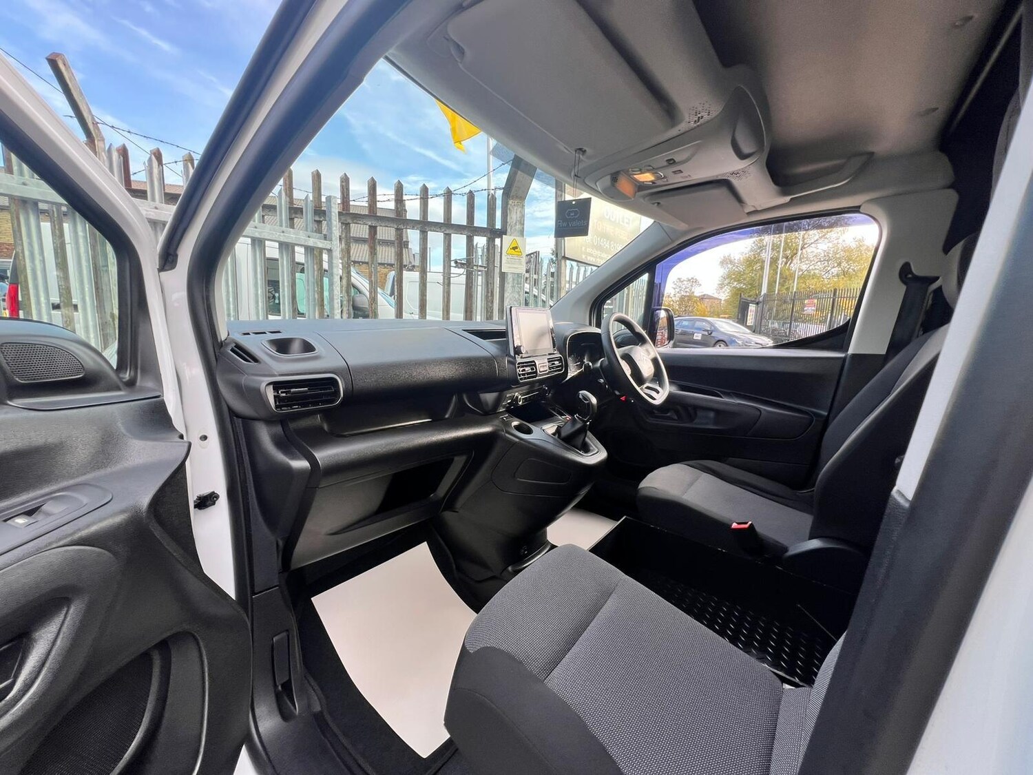 Used Citroen Berlingo 2019 for sale - 76715617: Photo 50