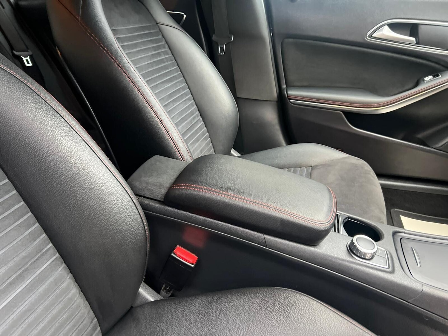 Used Mercedes-Benz CLA 2014 for sale - 77249736: Photo 25