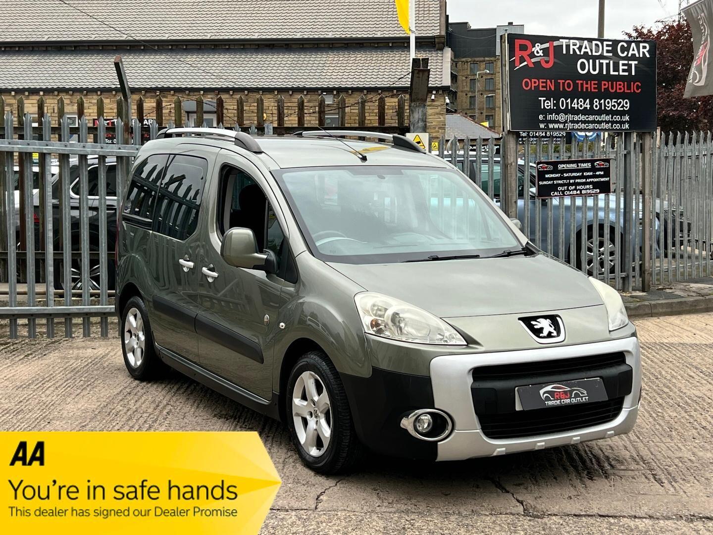 Used Peugeot Partner Tepee 2012 for sale - 76537617: Photo 1