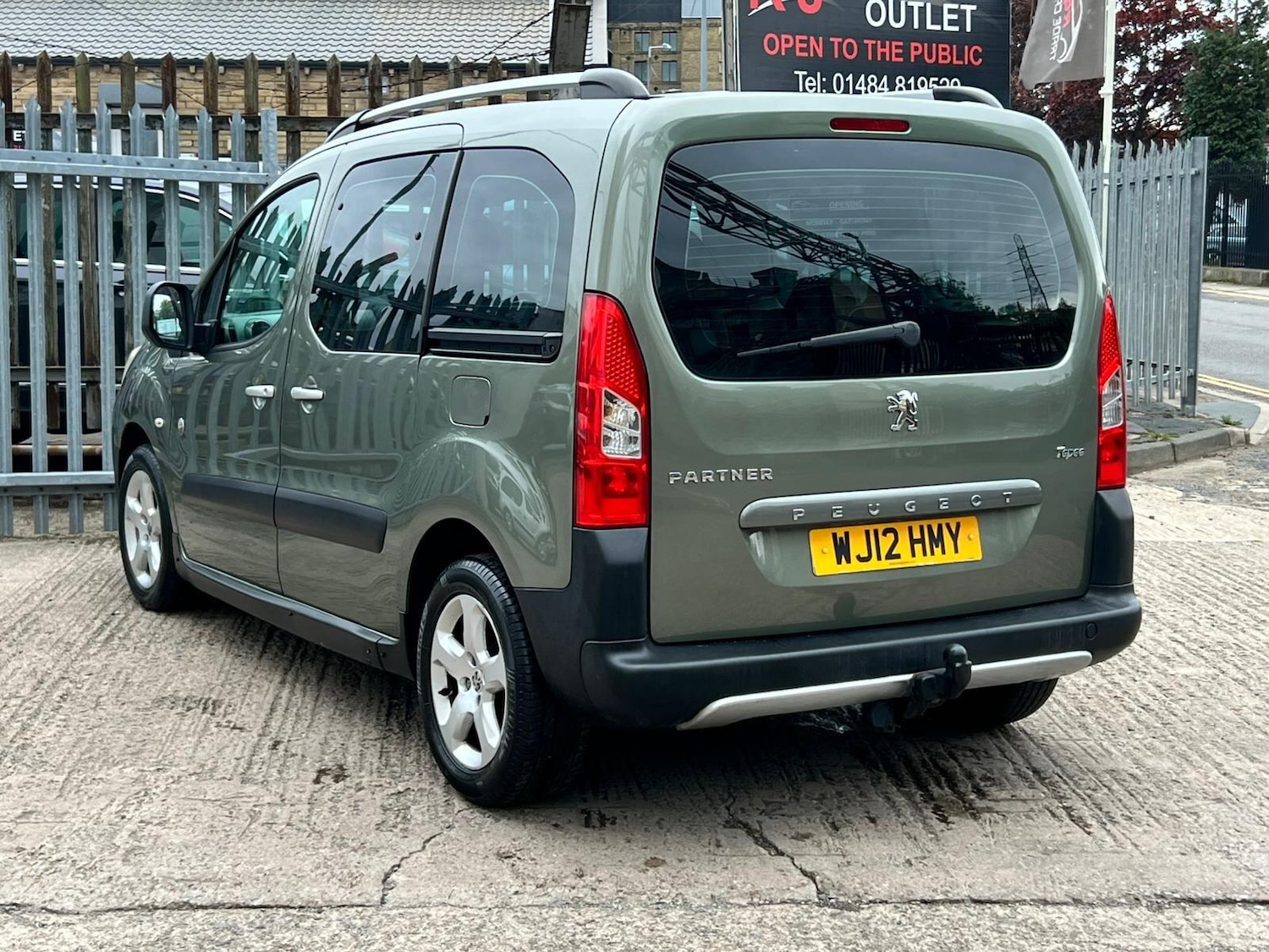 Used Peugeot Partner Tepee 2012 for sale - 76537617: Photo 18