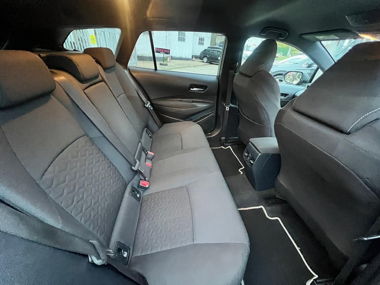 Used Toyota Corolla 2019 for sale - 76715303: Photo 48