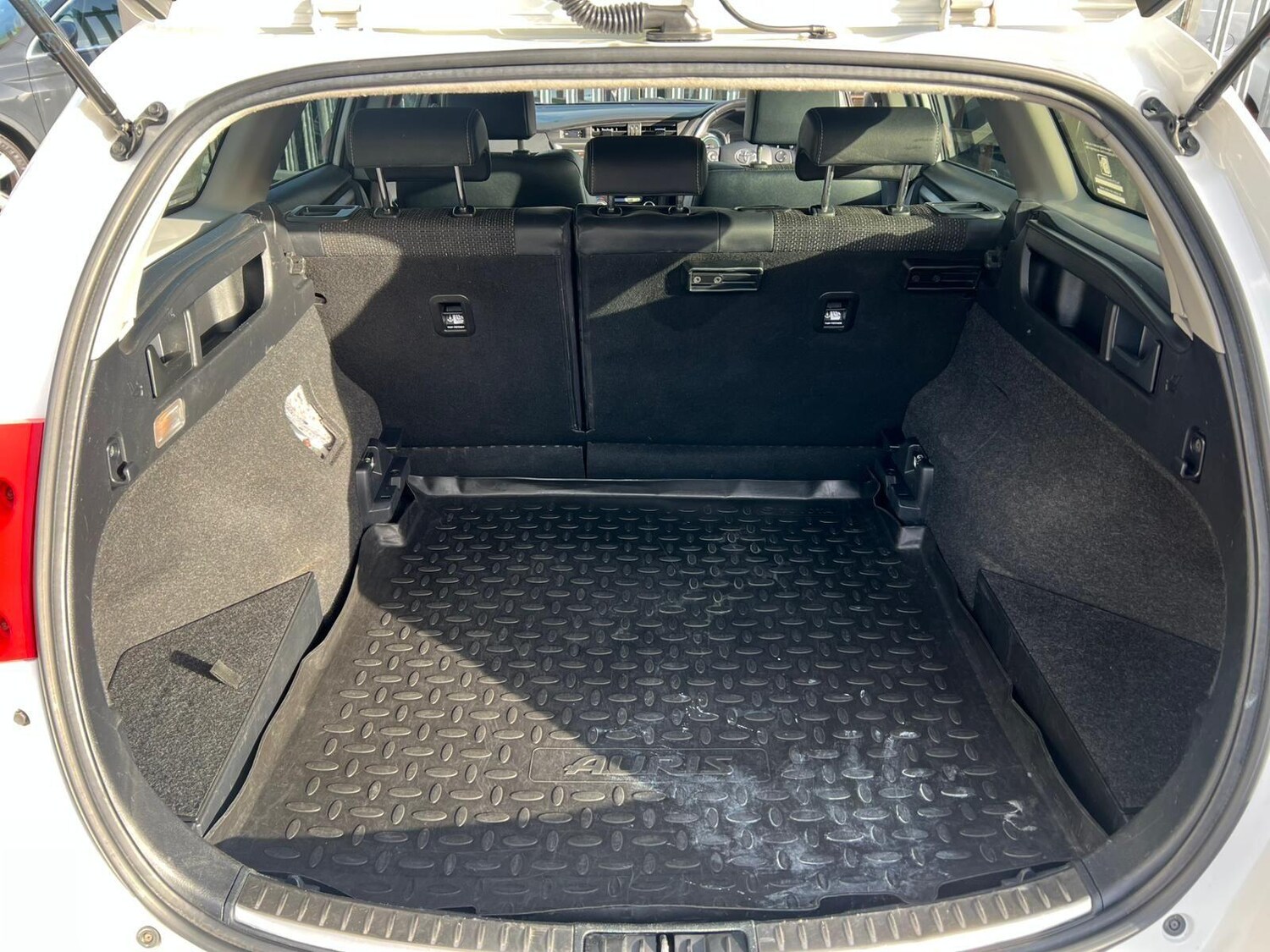 Used Toyota Auris 2015 for sale - 77190388: Photo 25