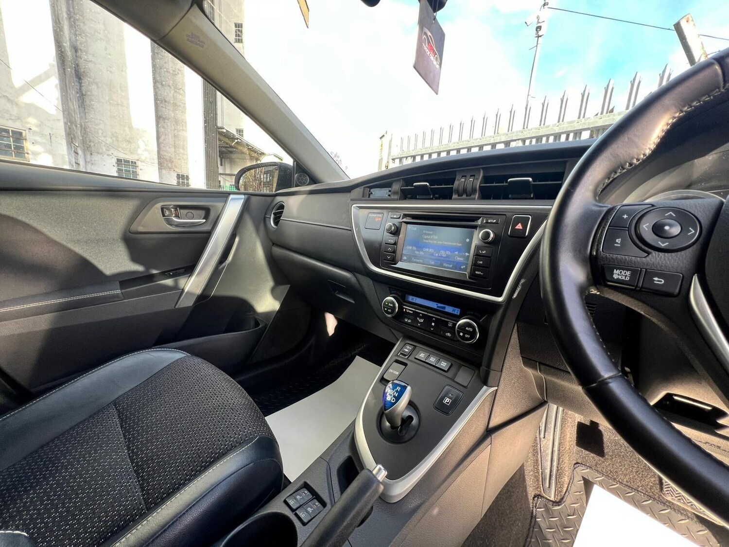 Used Toyota Auris 2015 for sale - 77190388: Photo 36