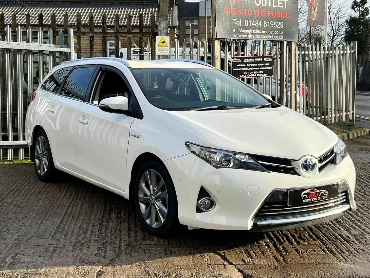 Used Toyota Auris 2015 for sale - 77190388: Photo 4