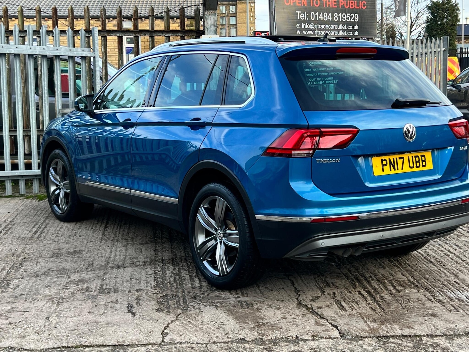 Used Volkswagen Tiguan 2017 for sale - 76953554: Photo 14