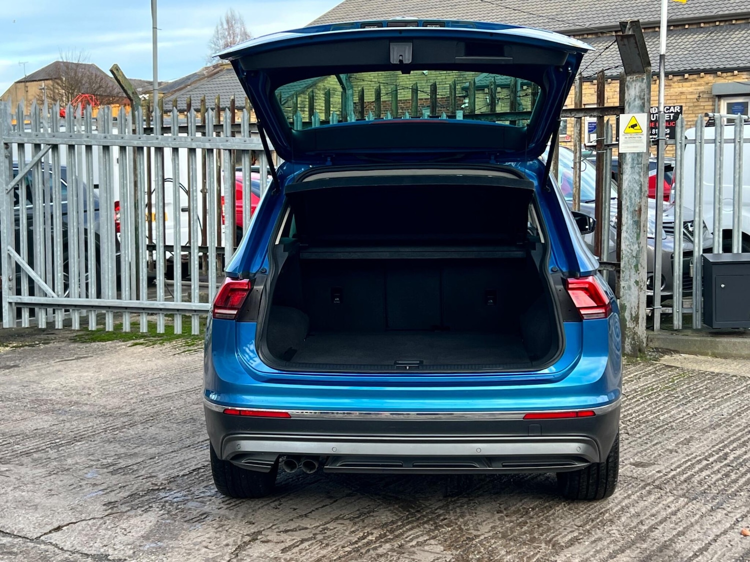 Used Volkswagen Tiguan 2017 for sale - 76953554: Photo 25