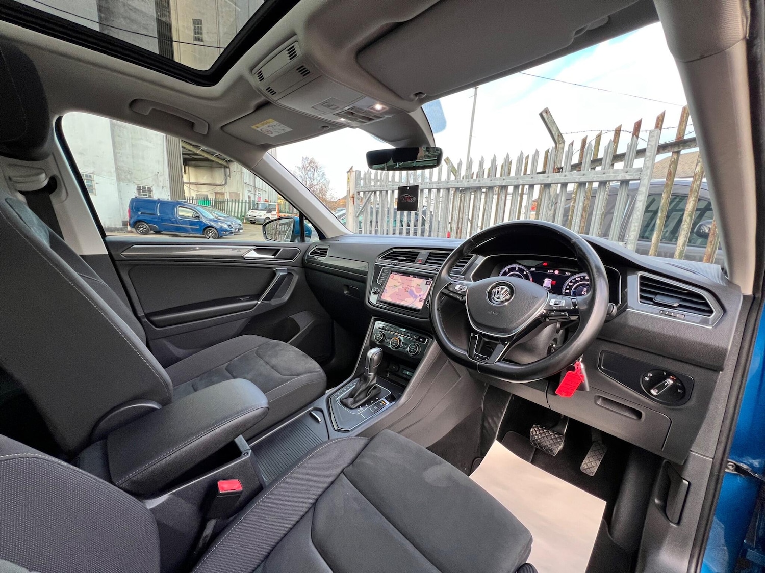 Used Volkswagen Tiguan 2017 for sale - 76953554: Photo 37