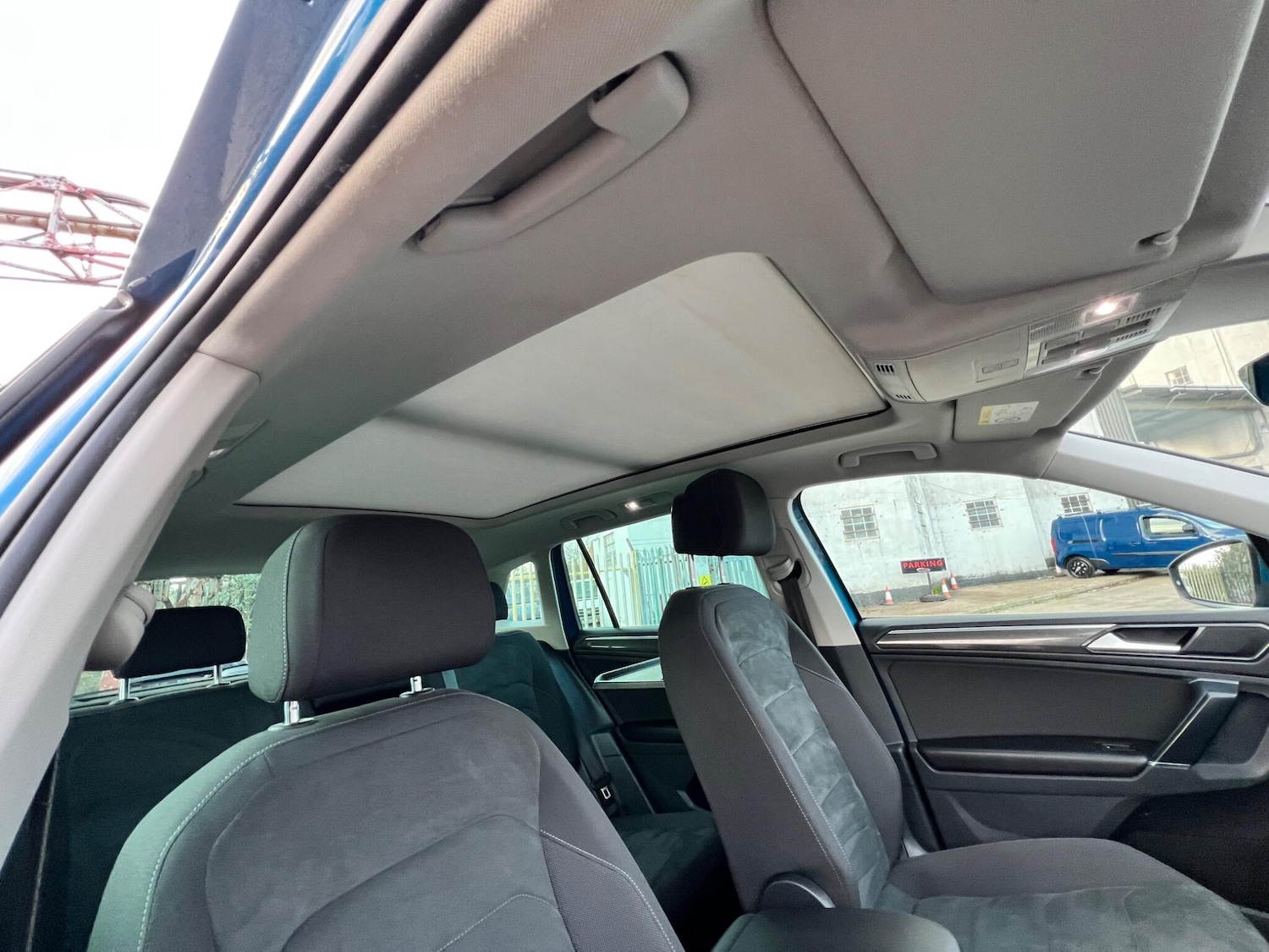 Used Volkswagen Tiguan 2017 for sale - 76953554: Photo 45