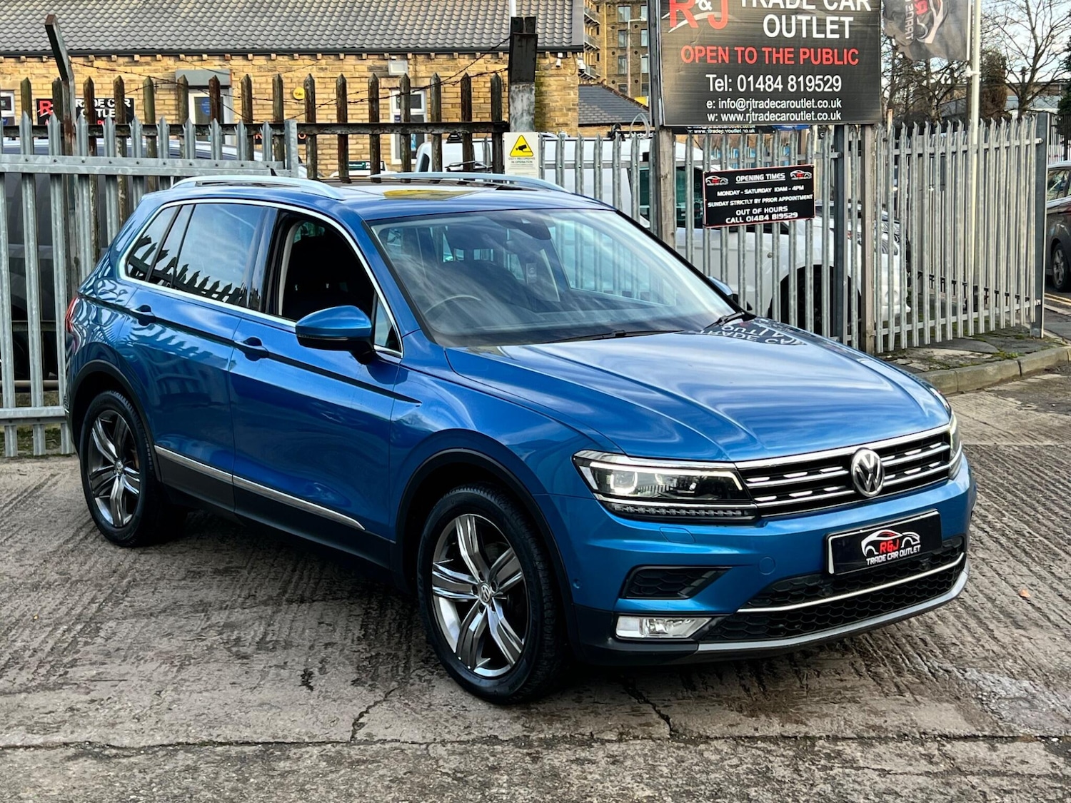 Used Volkswagen Tiguan 2017 for sale - 76953554: Photo 5