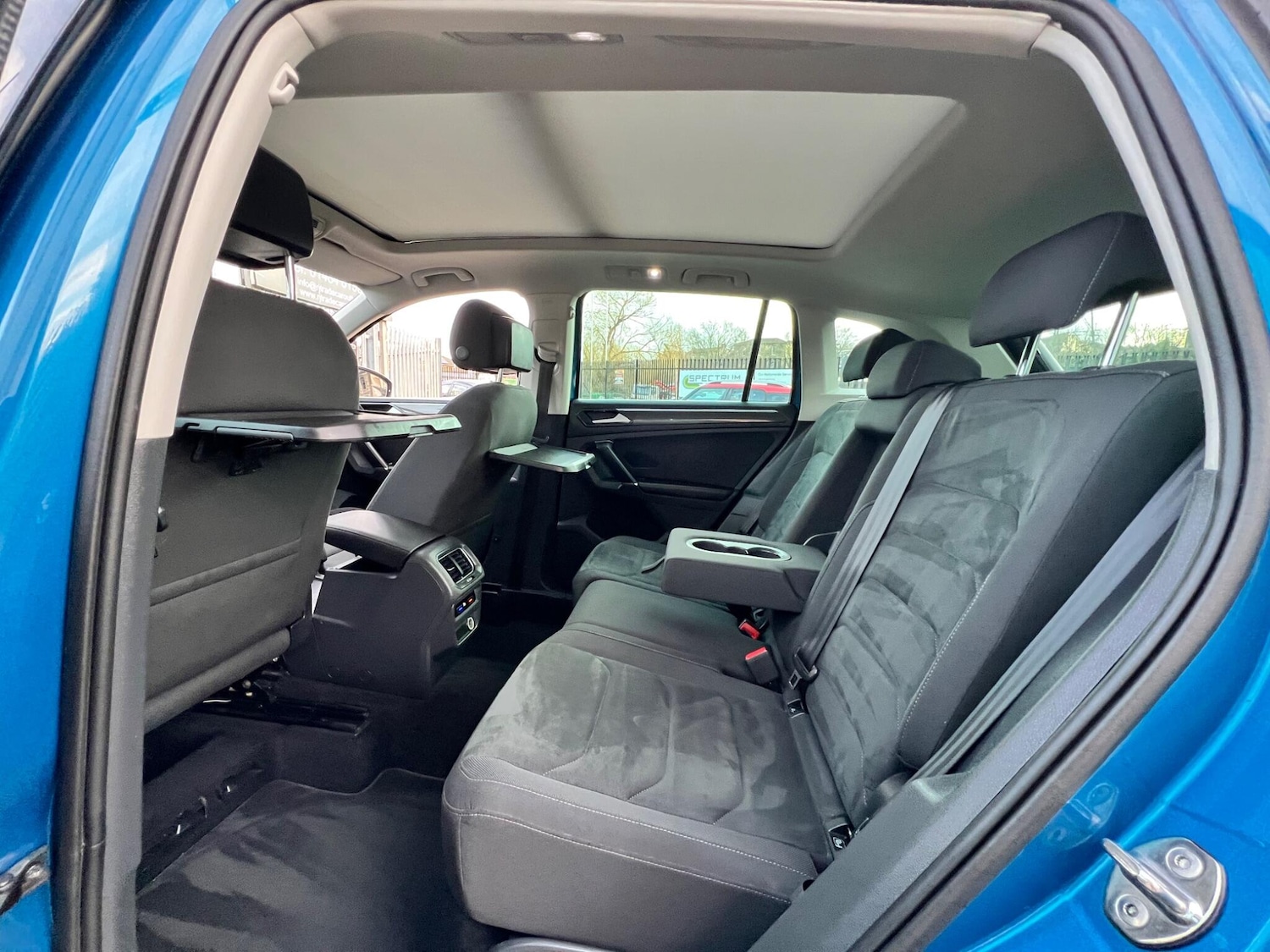 Used Volkswagen Tiguan 2017 for sale - 76953554: Photo 62