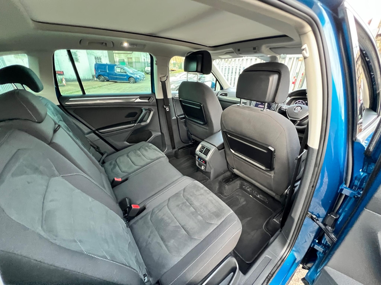 Used Volkswagen Tiguan 2017 for sale - 76953554: Photo 68