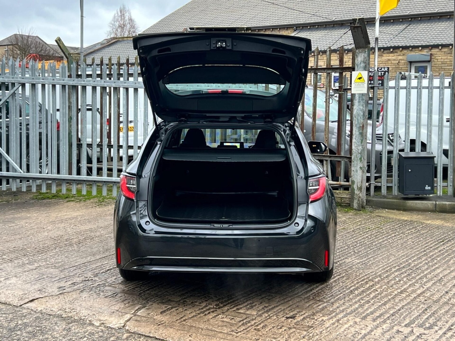 Used Toyota Corolla 2019 for sale - 77249697: Photo 23