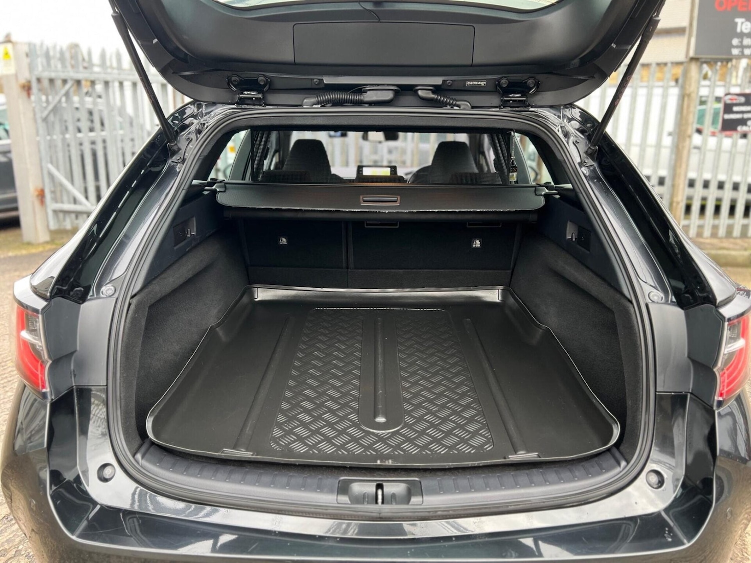 Used Toyota Corolla 2019 for sale - 77249697: Photo 25