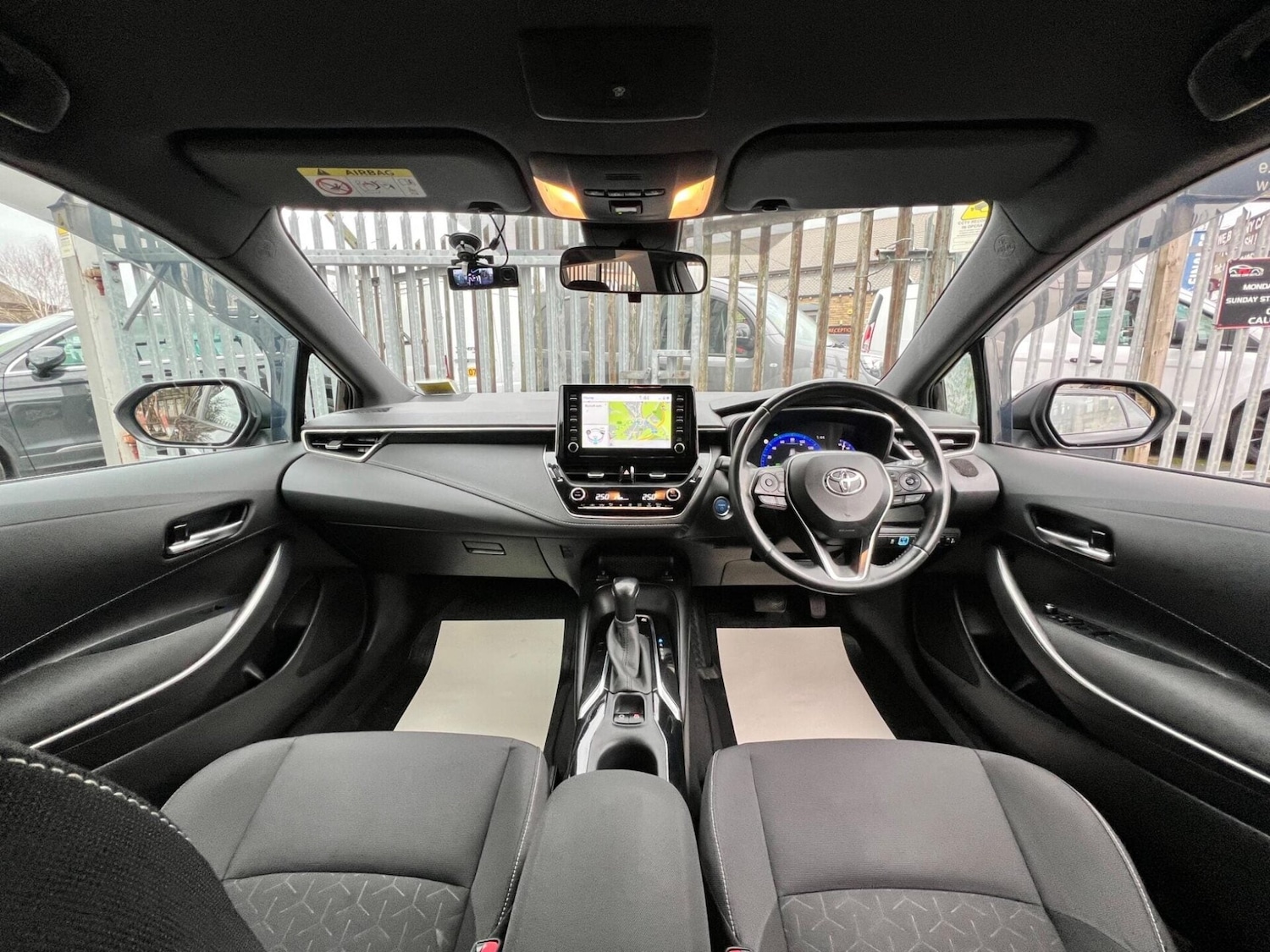 Used Toyota Corolla 2019 for sale - 77249697: Photo 29